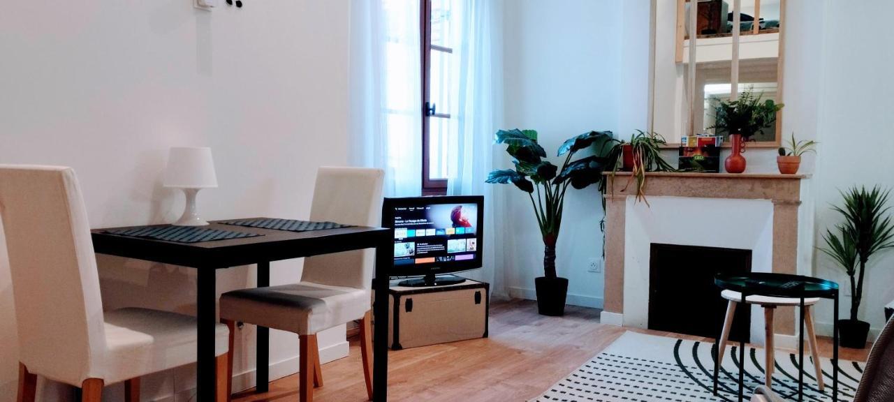 La Maison Des Nomades Netflix Disney Prime Video Apartment Авиньон Екстериор снимка