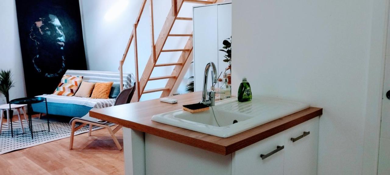 La Maison Des Nomades Netflix Disney Prime Video Apartment Авиньон Екстериор снимка